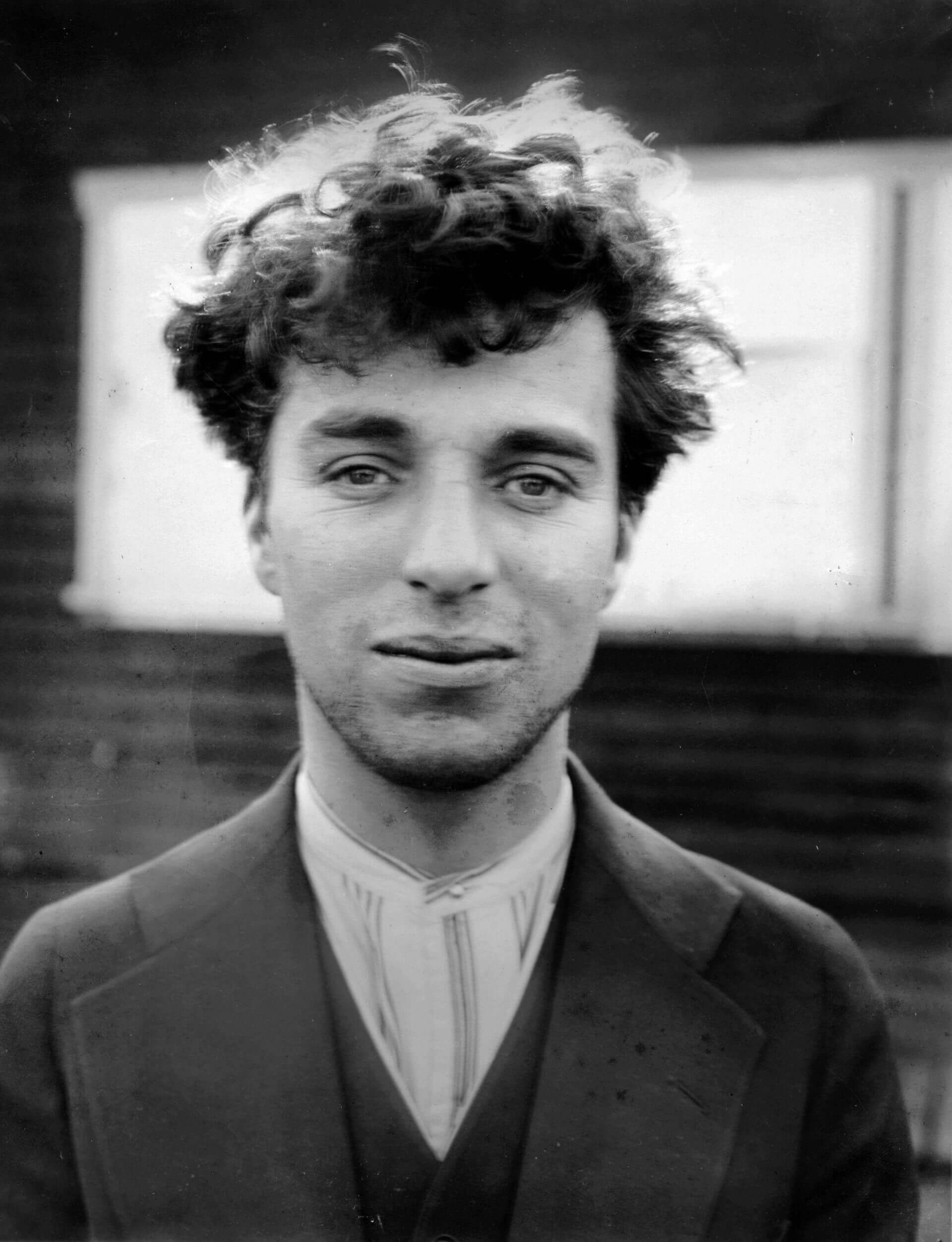 Charles Chaplin de jóven